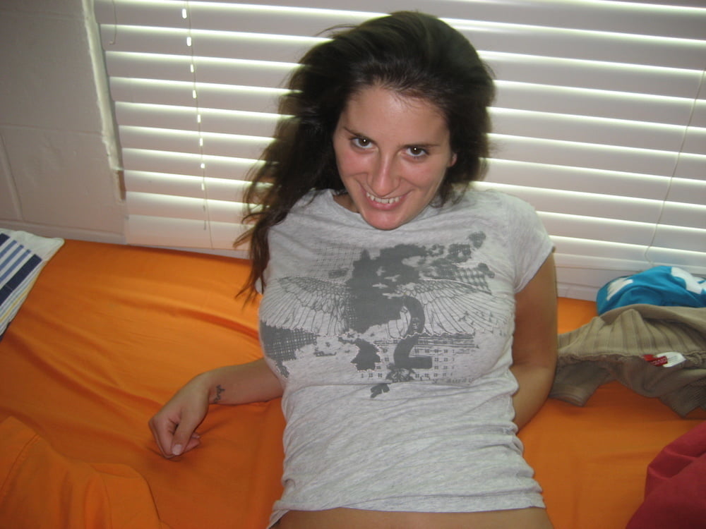 Jenny mag Sperma auf ihrem Gesicht und Titten
 #105913707