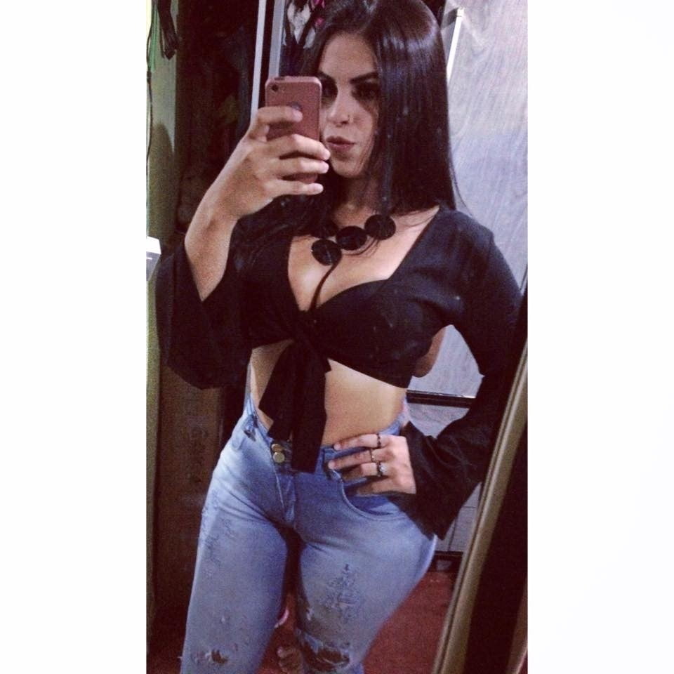 Vitorya Barcelos #88992920