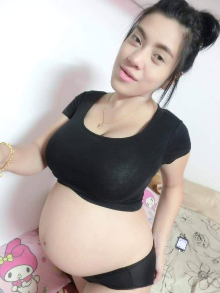 Sexy schwangere Mädchen 120
 #94559096