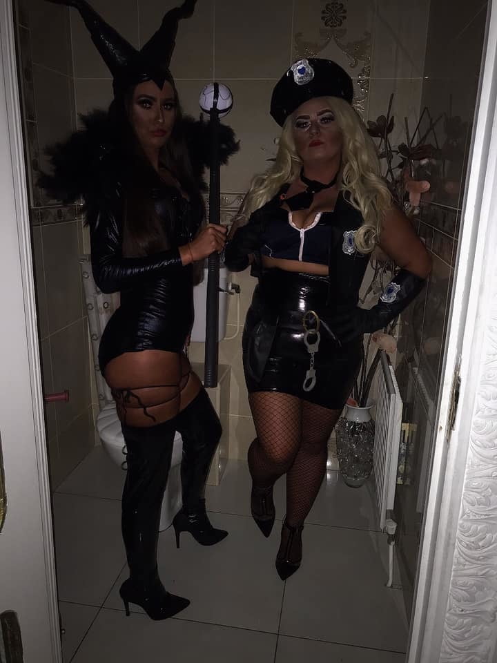 Zorras con disfraces 299
 #105593486