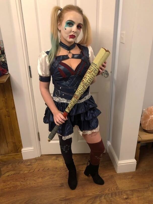 Zorras con disfraces 299
 #105593502