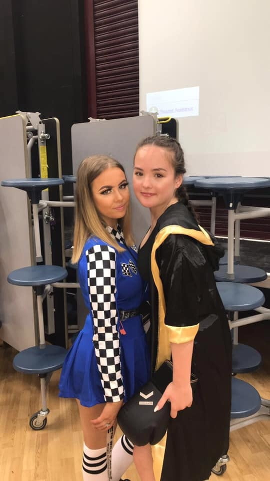 Zorras con disfraces 299
 #105593571