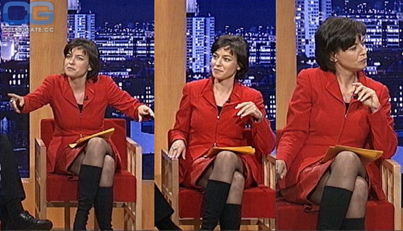 Fernsehnutte MAYBRIT ILLNER wixt sie voll #91470562