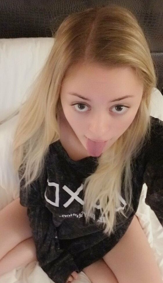 Amber Moore desnuda #108448739