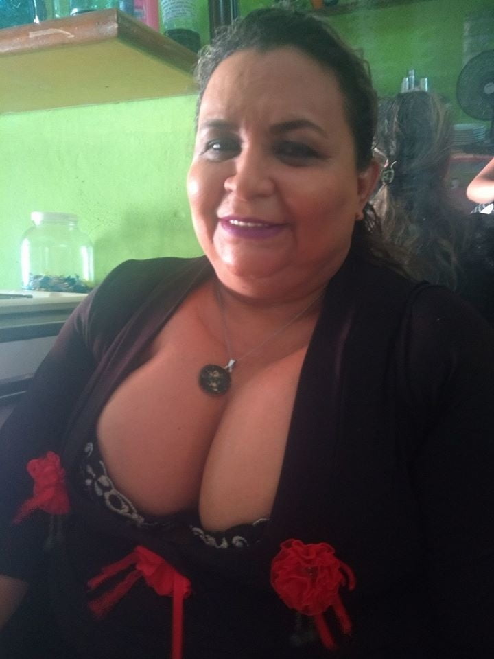 Beatriz suarez mature granny boobs gigantesques
 #96534054