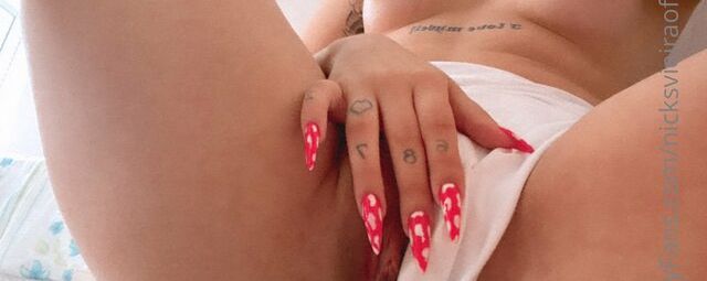 Nicks Vieira nackt #107851635