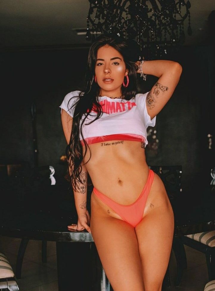 Nicks Vieira nackt #107851647