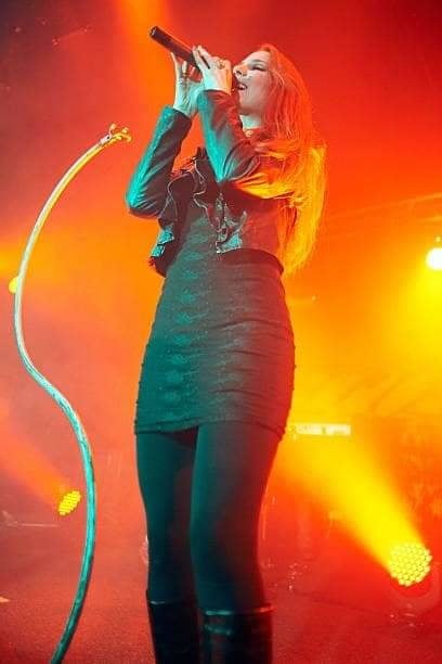 Simone Simons #94584292