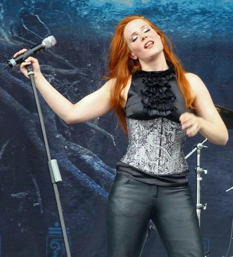 Simone Simons #94584426