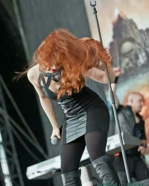 Simone Simons #94584441