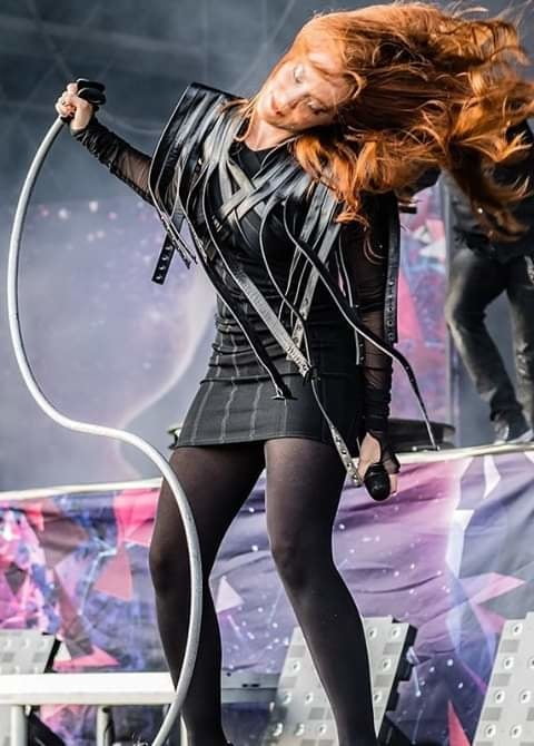 Simone Simons #94584468