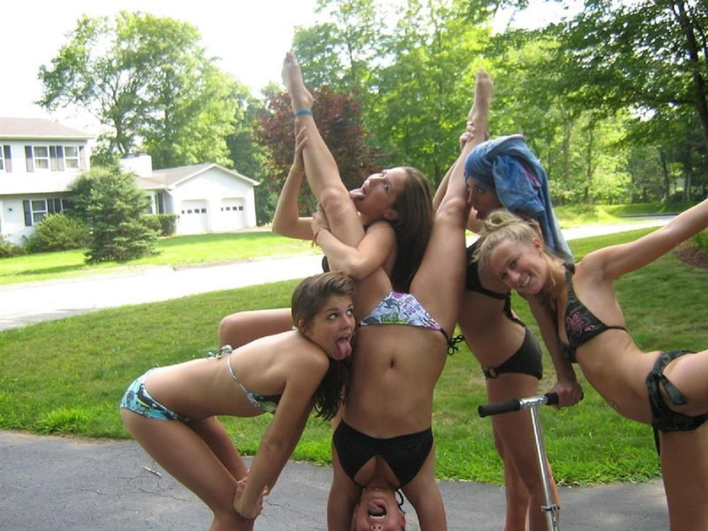 Petites cochonnes 69
 #88413876