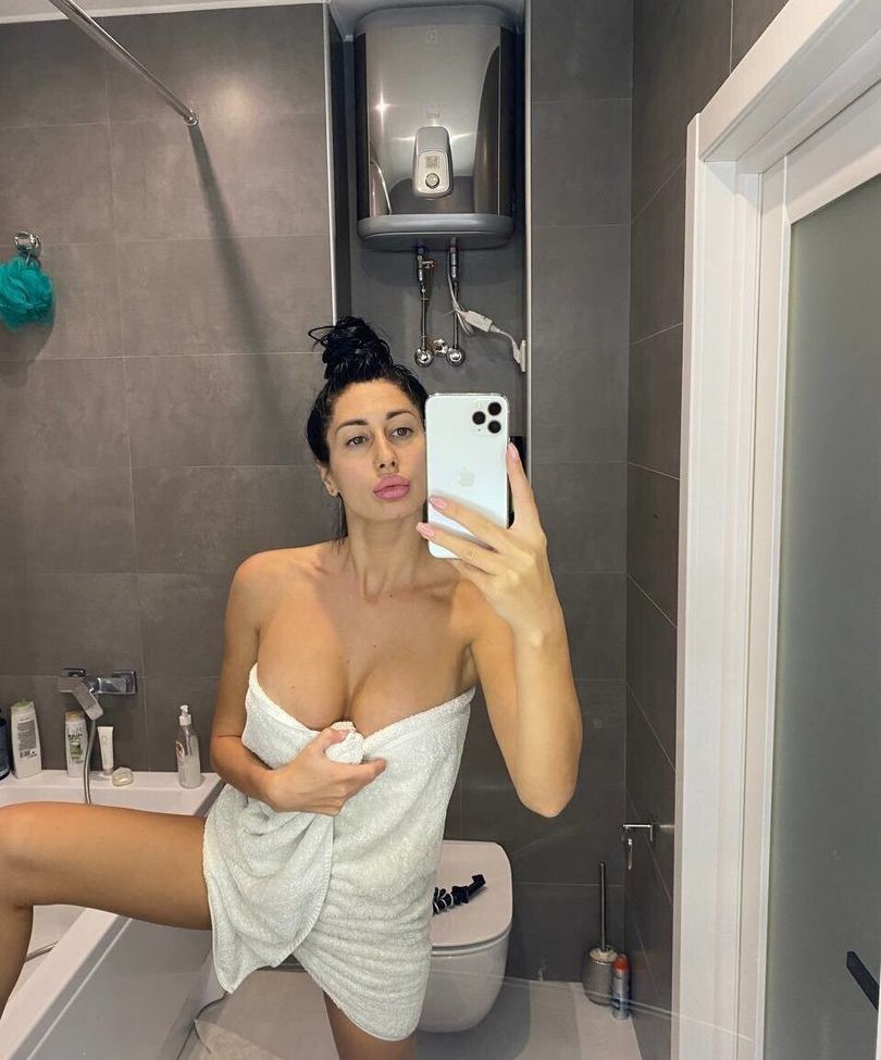 Mari Sweet desnuda #108159153