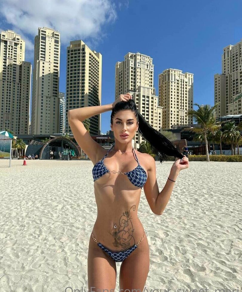 Mari Sweet desnuda #108159161