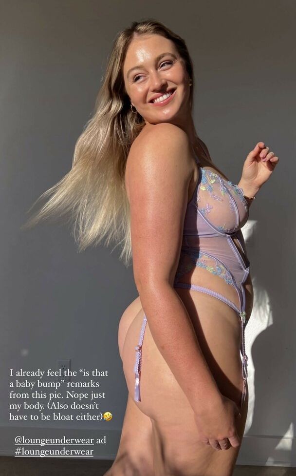 Iskra Lawrence desnuda #108685684