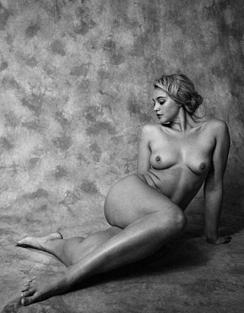 Iskra Lawrence desnuda #108685821