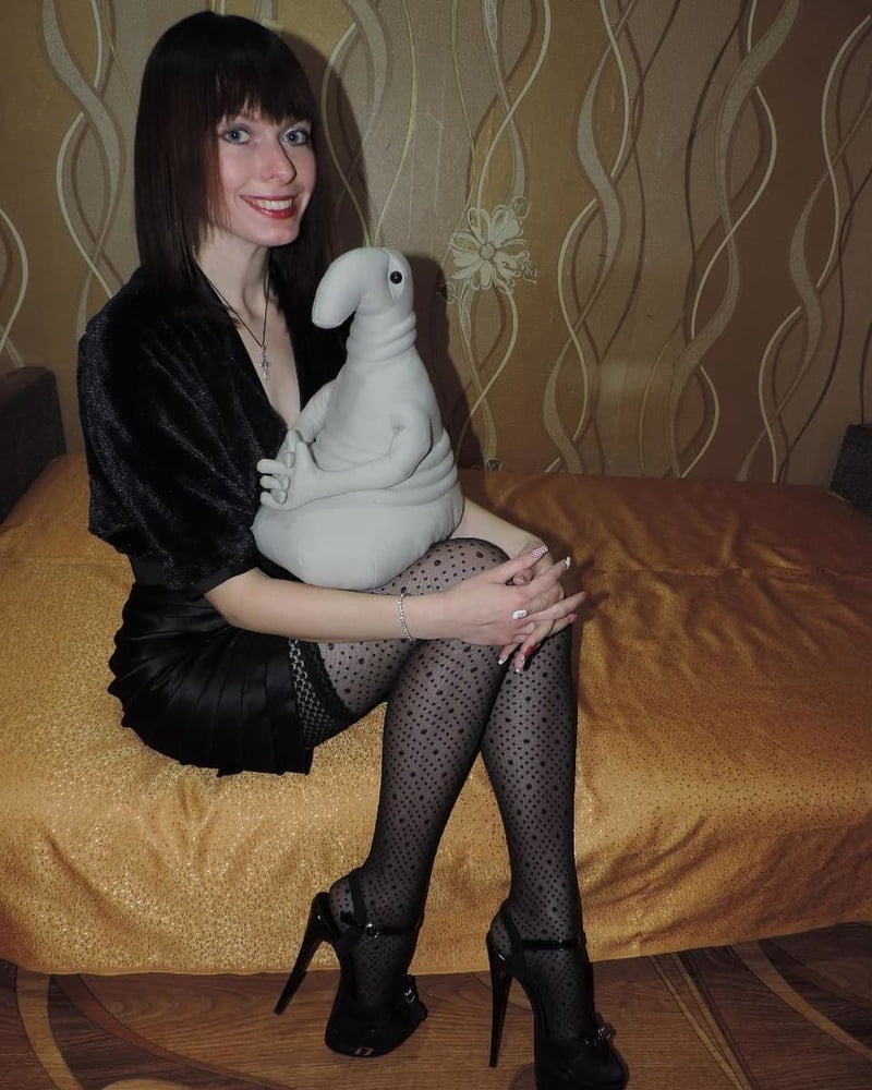Belarusian anal slut (love sucking dick, high heels, nylons) #92618506