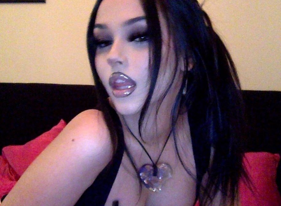 Maggie Lindemann Nude Porn Pictures Xxx Photos Sex Images 4078285 Pictoa 2657