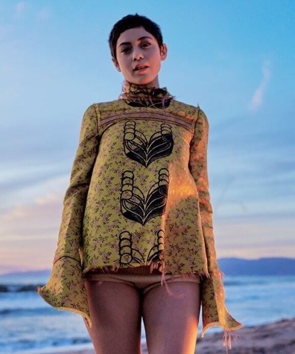 Rosa salazar!
 #89878963