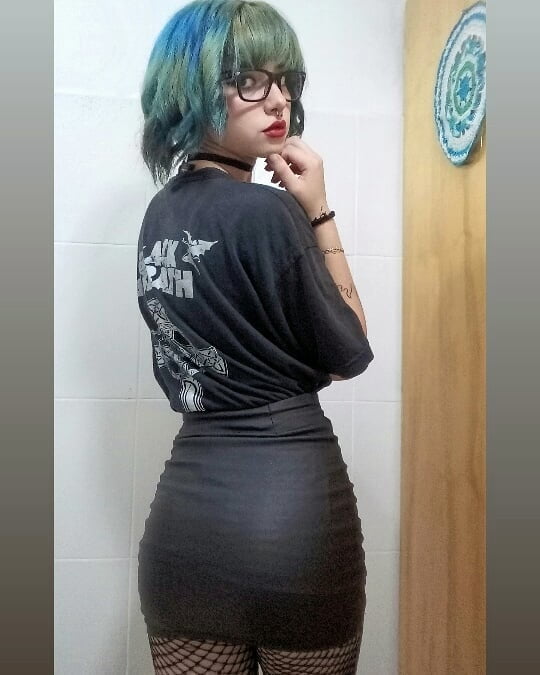 Hermosa, sexy y puta... wow.
 #80753018