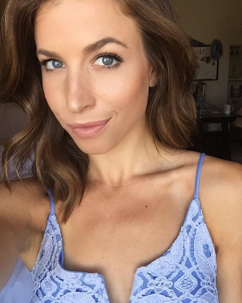 Hannah Cranston is just a cumdump #94763212