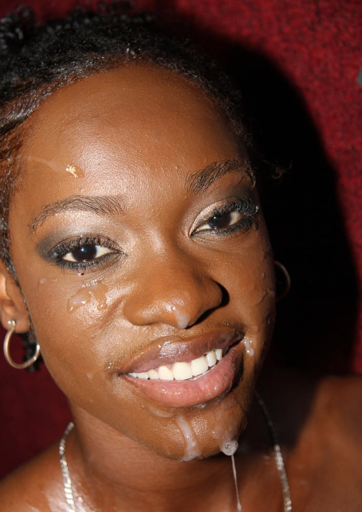 Douche pour esclave
 #106476210