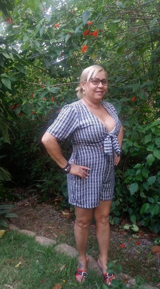 Coroa elizete
 #95755567