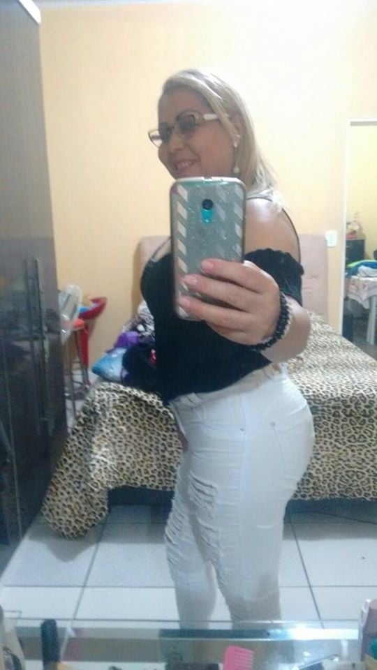 Coroa elizete
 #95755603