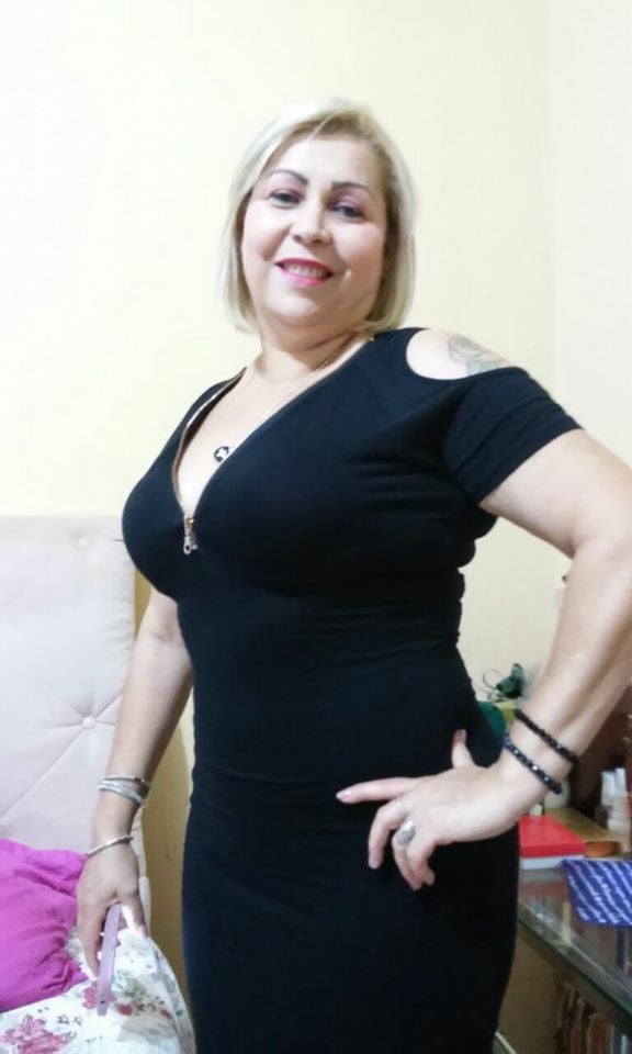 Coroa elizete
 #95755632