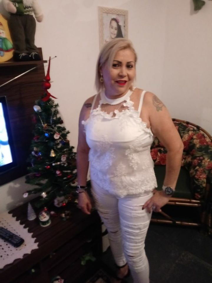 Coroa elizete
 #95755636