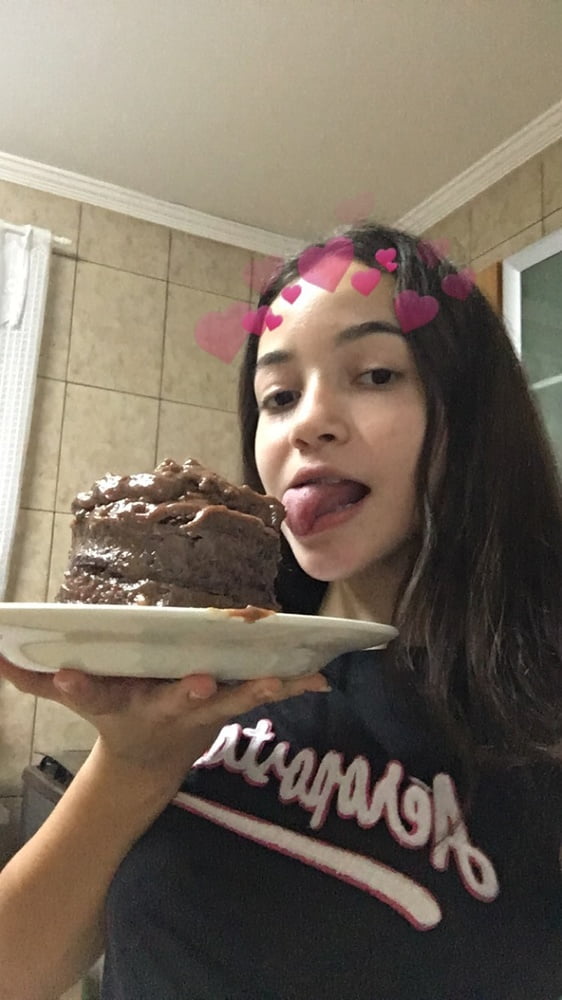 Garota
 #87436850