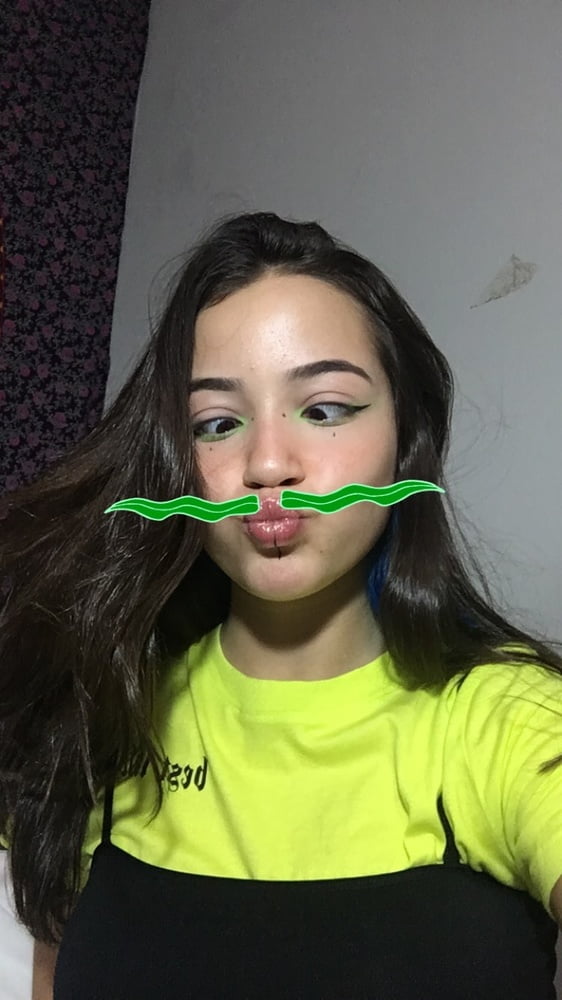 Garota
 #87436975