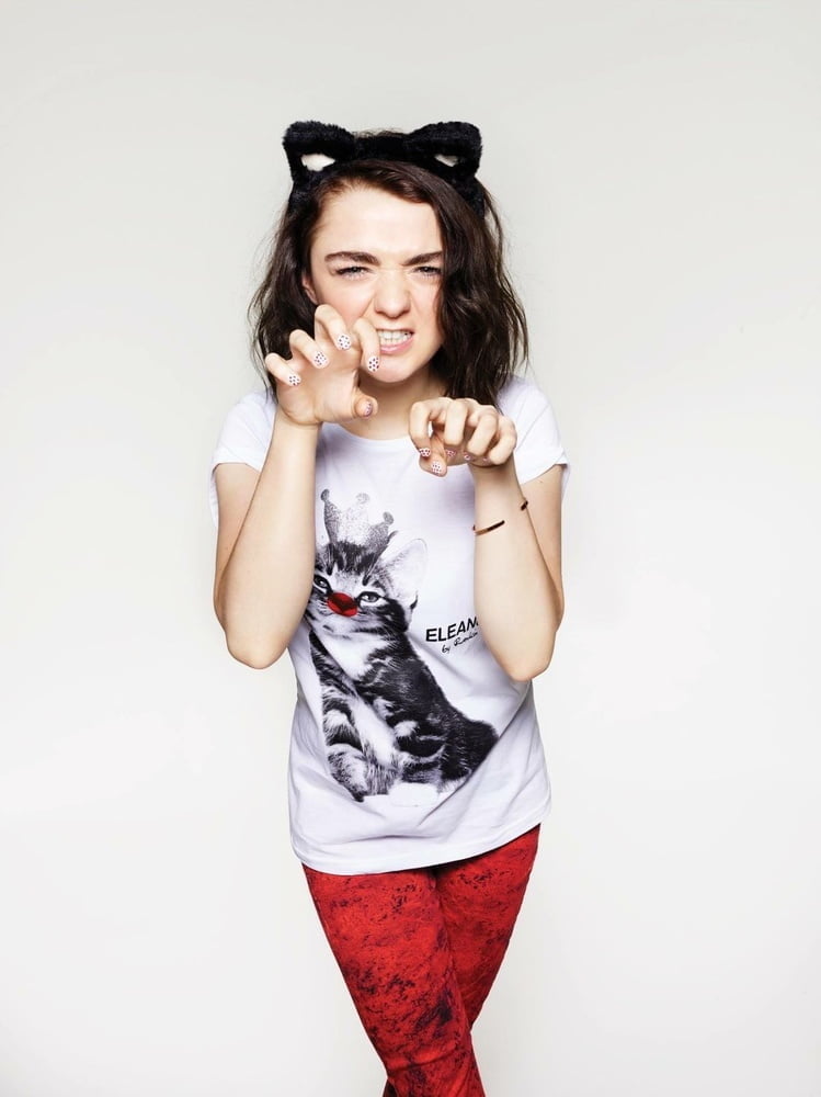 Maisie Williams fr #93473545