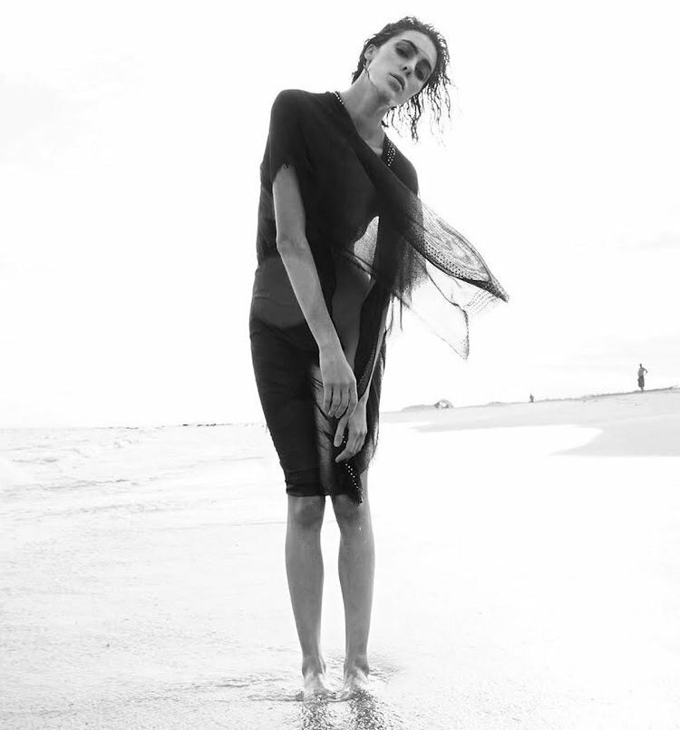 Brooke Deighton desnuda #108120090