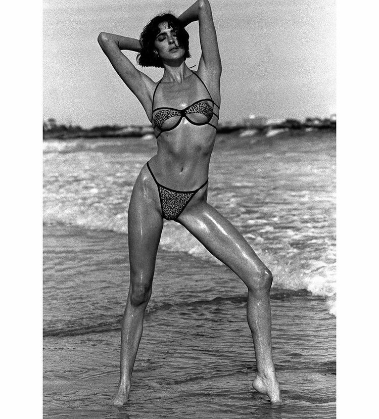 Brooke Deighton desnuda #108120094