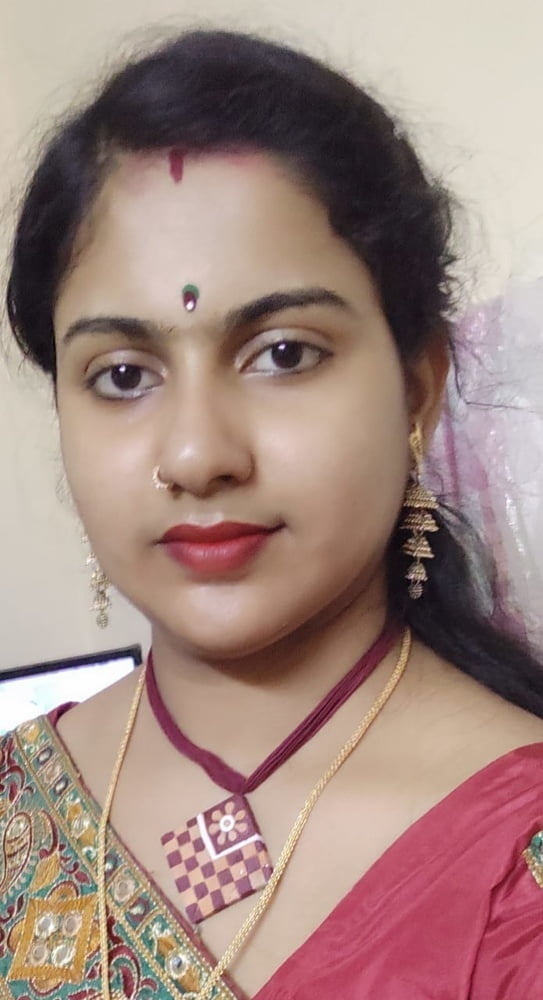 Femme indienne poilue sangeeta verma
 #87565499
