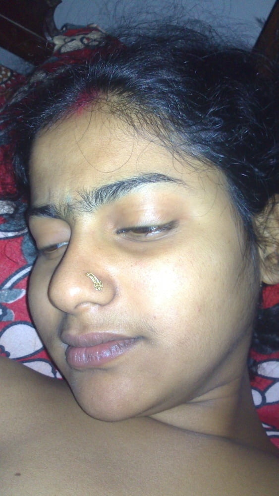 Femme indienne poilue sangeeta verma
 #87565519