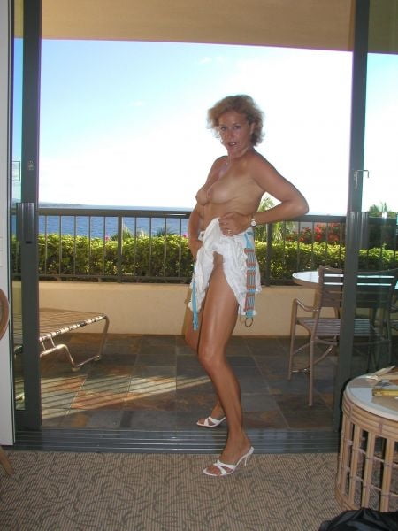 More pics of the previously posted &quot;sexy mature wife&quot; #102937369