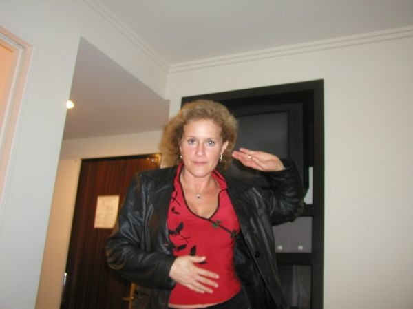 More pics of the previously posted &quot;sexy mature wife&quot; #102937409