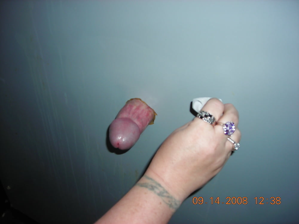 Glory hole swingers 08-02-2020
 #88377972