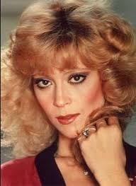 Audrey y Judy Landers
 #90820530