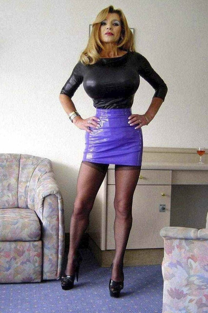 Reife sexy comme j'aime
 #93669414