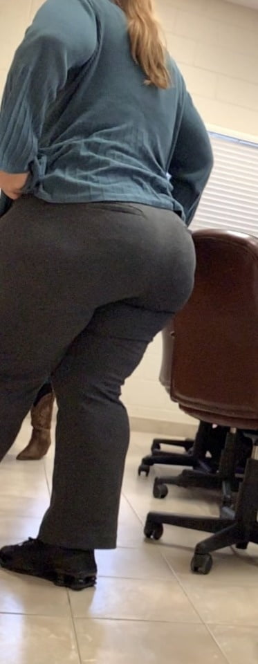 Pawg 2
 #100684397