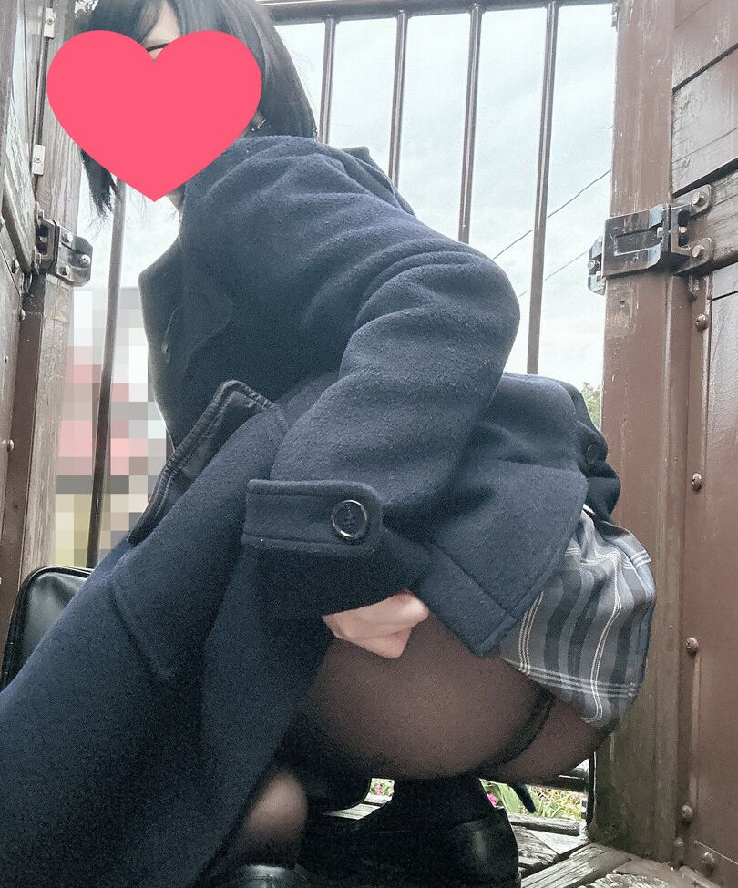 Rizunya desnuda #109842813