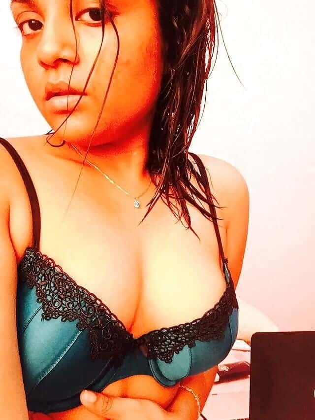 Desi young girls part 3 - random clicks
 #81024539