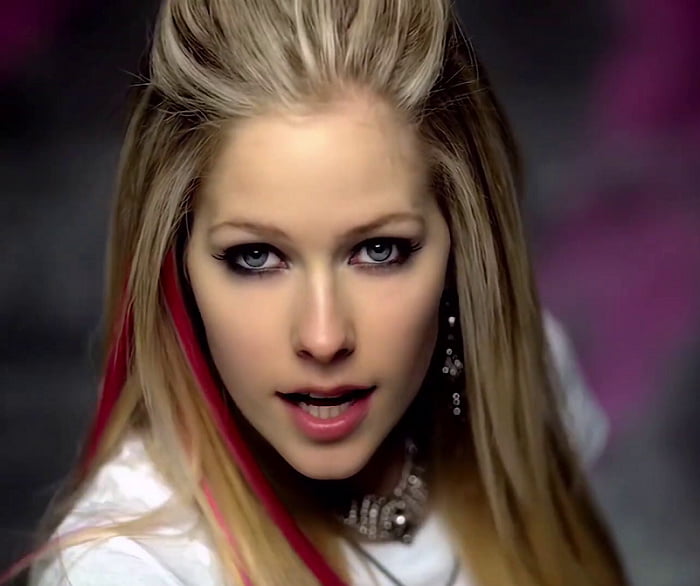 Avril Lavigne #103248630