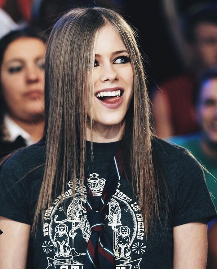 Avril lavigne
 #103248970