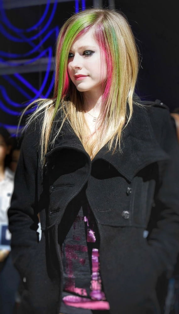 Avril lavigne
 #103249072