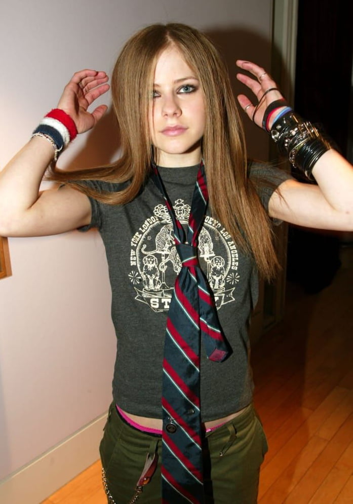 Avril Lavigne #103249078