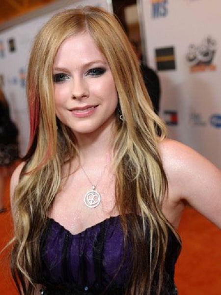Avril Lavigne #103249090